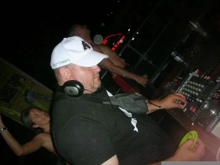Dj Muller