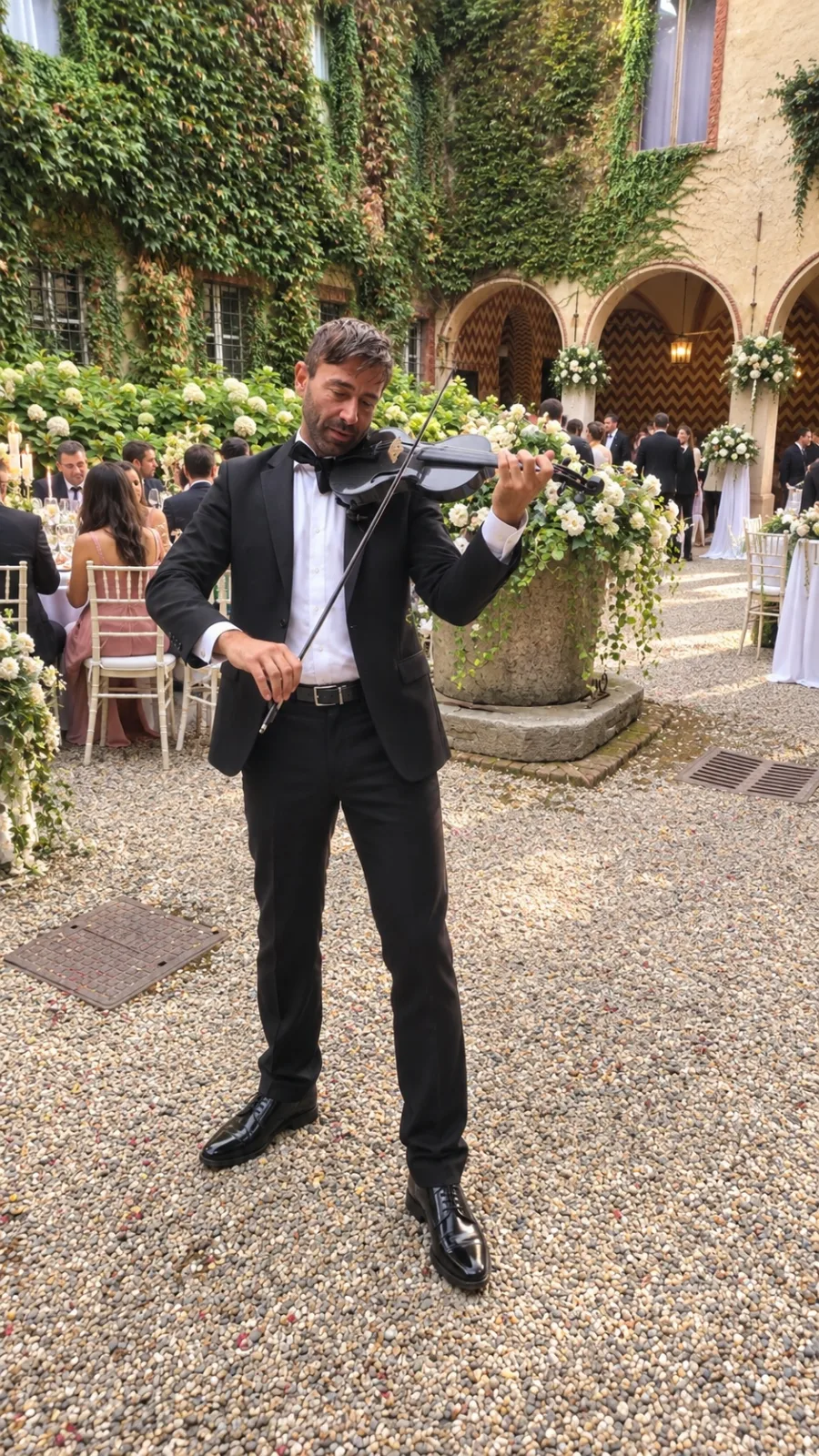 Francesco Cardone Violinist